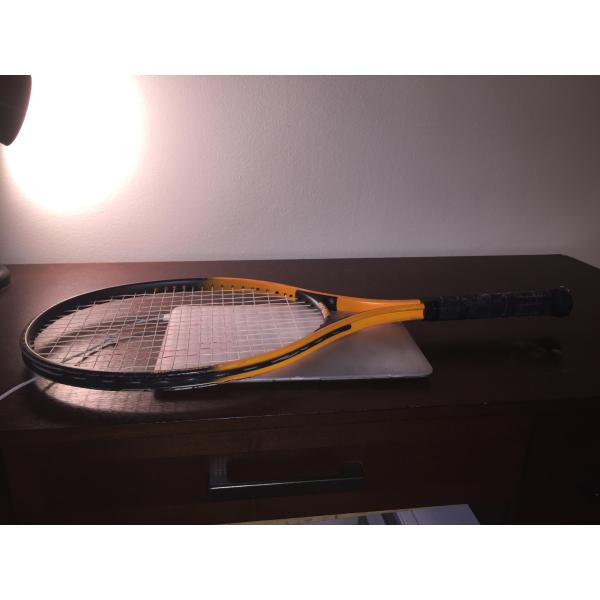 Adult Wilson Energy XL Tennis Racquet